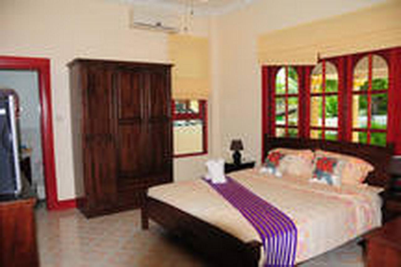 Majestic Villas Phuket Rawai Exterior foto